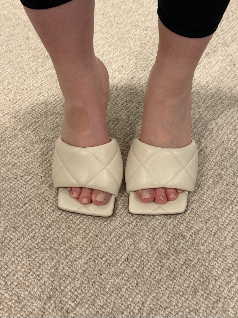 Bottega Veneta Cream Quilted Leather Slide